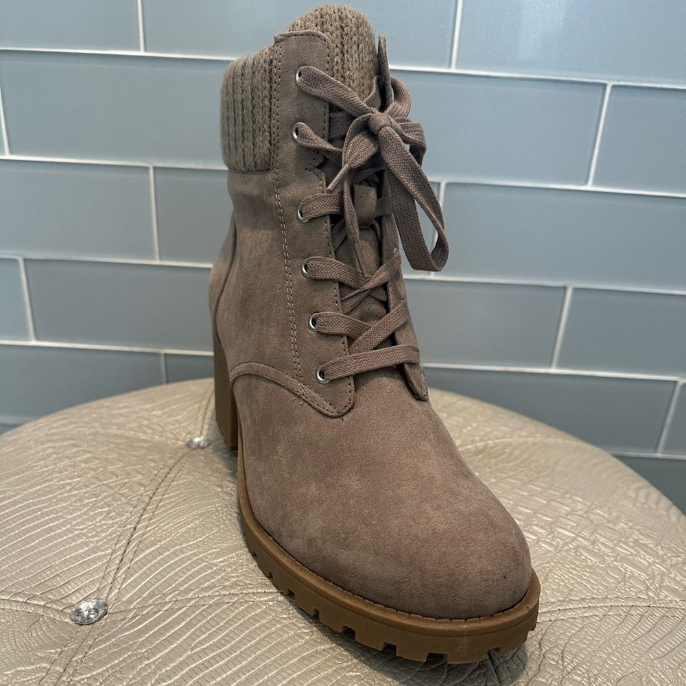 Women's Taupe Ankle Boots - Picture 3 of 8